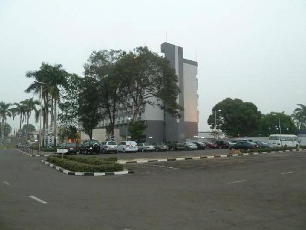Imo Concorde Hotel Owerri Bagian luar foto