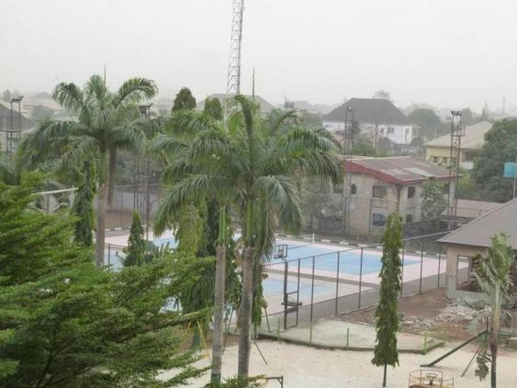 Imo Concorde Hotel Owerri Bagian luar foto