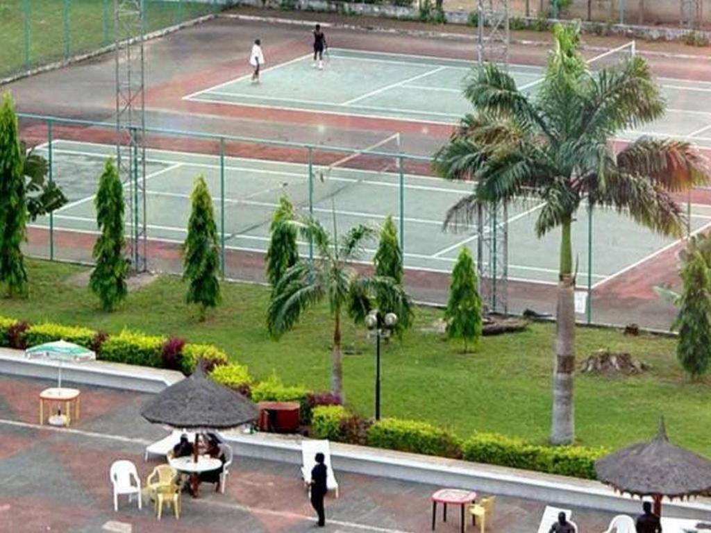 Imo Concorde Hotel Owerri Bagian luar foto